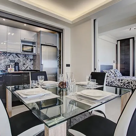 Royal Executive Suite Malaga Exterior photo